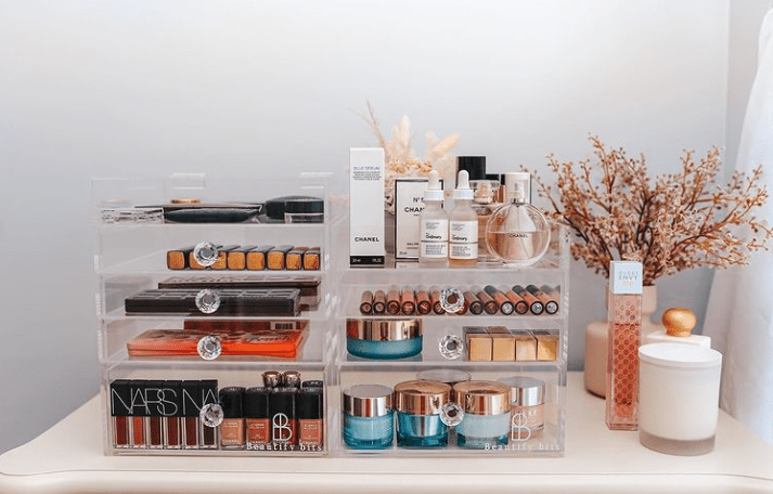 makeup organization