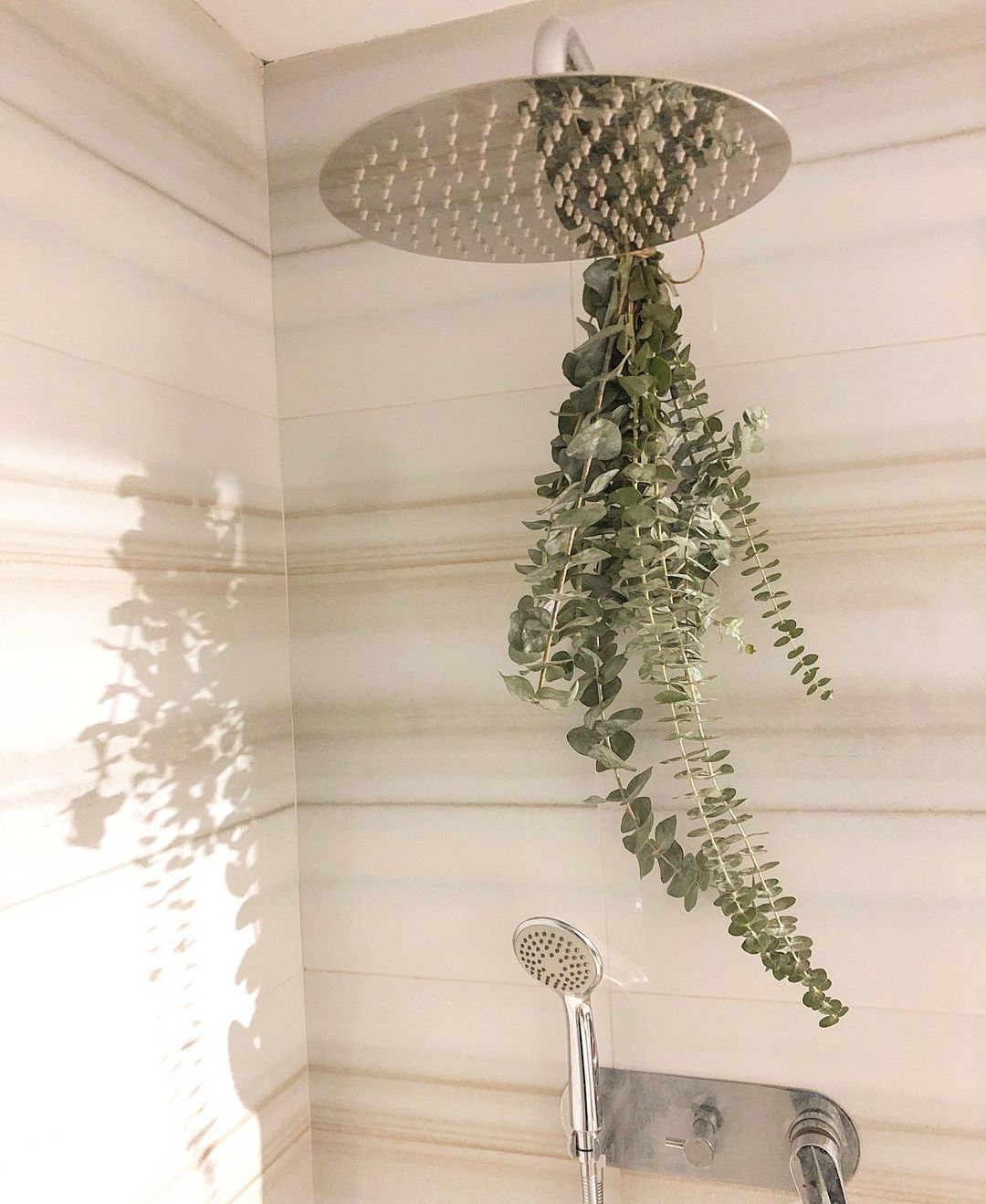 make your bathroom smell great herbs