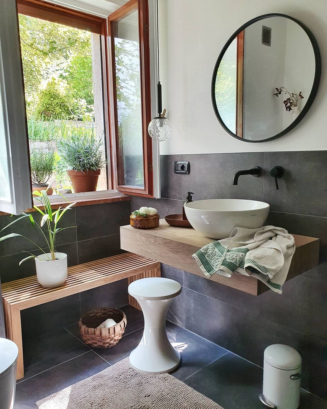 how to make bathroom smell good ventilation