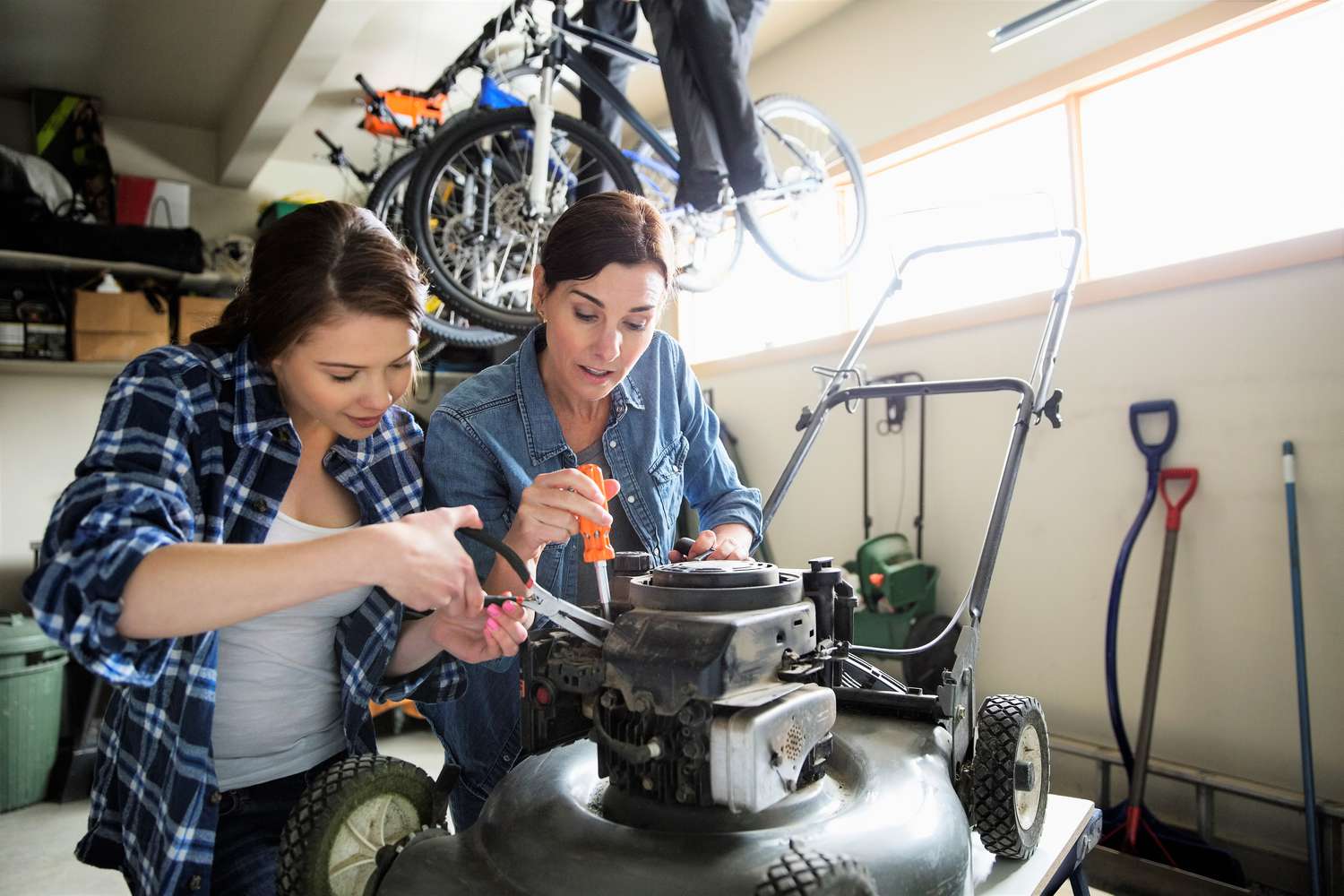 Prepare Lawn Mower for Spring and Summer